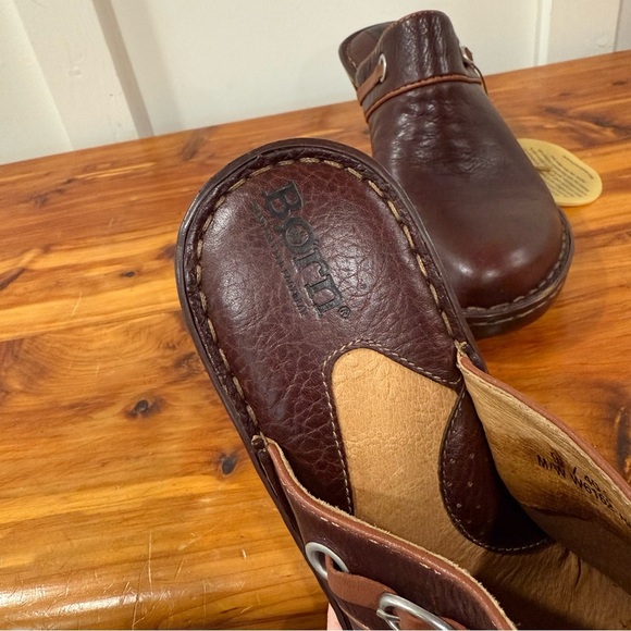 NWT Born Corii Cedar Brown Leather Wedge Clogs Mules - Picture 5 of 7